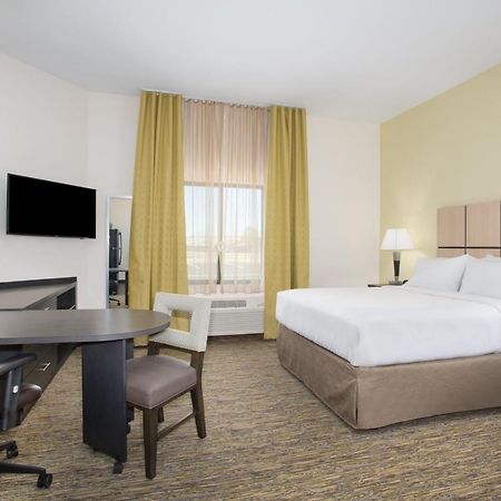 Candlewood Suites Pueblo By Ihg Экстерьер фото