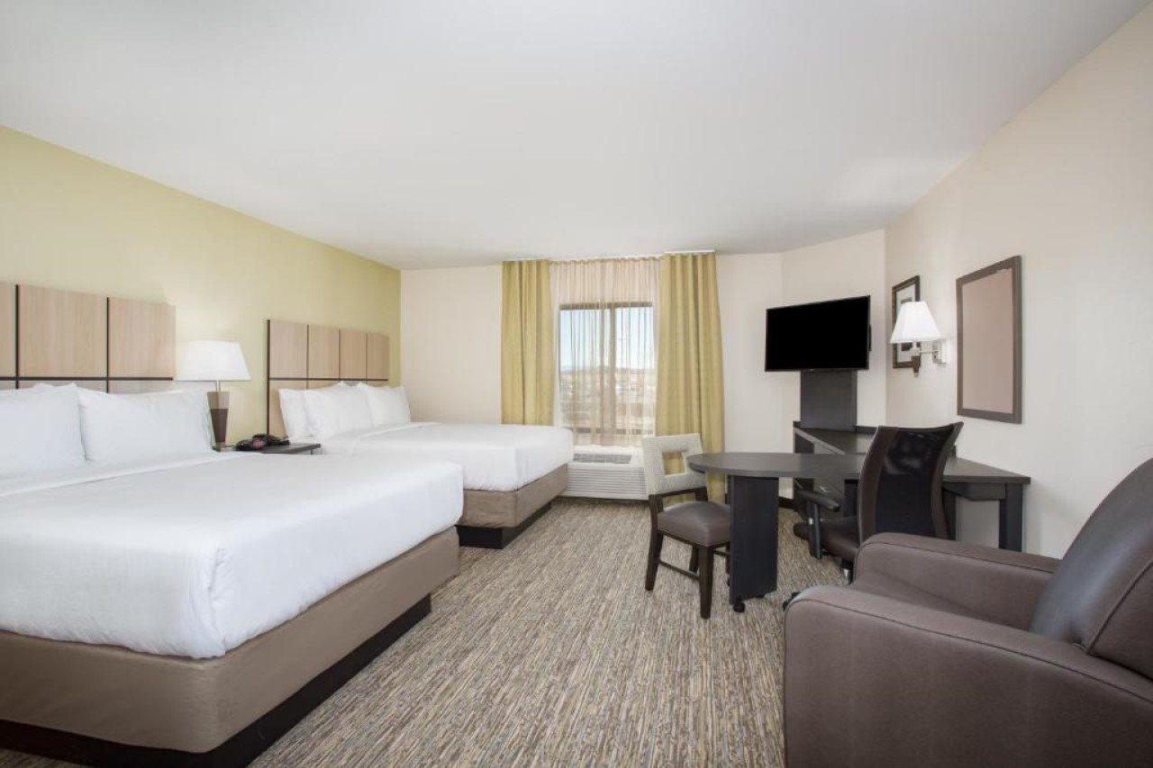 Candlewood Suites Pueblo By Ihg Экстерьер фото