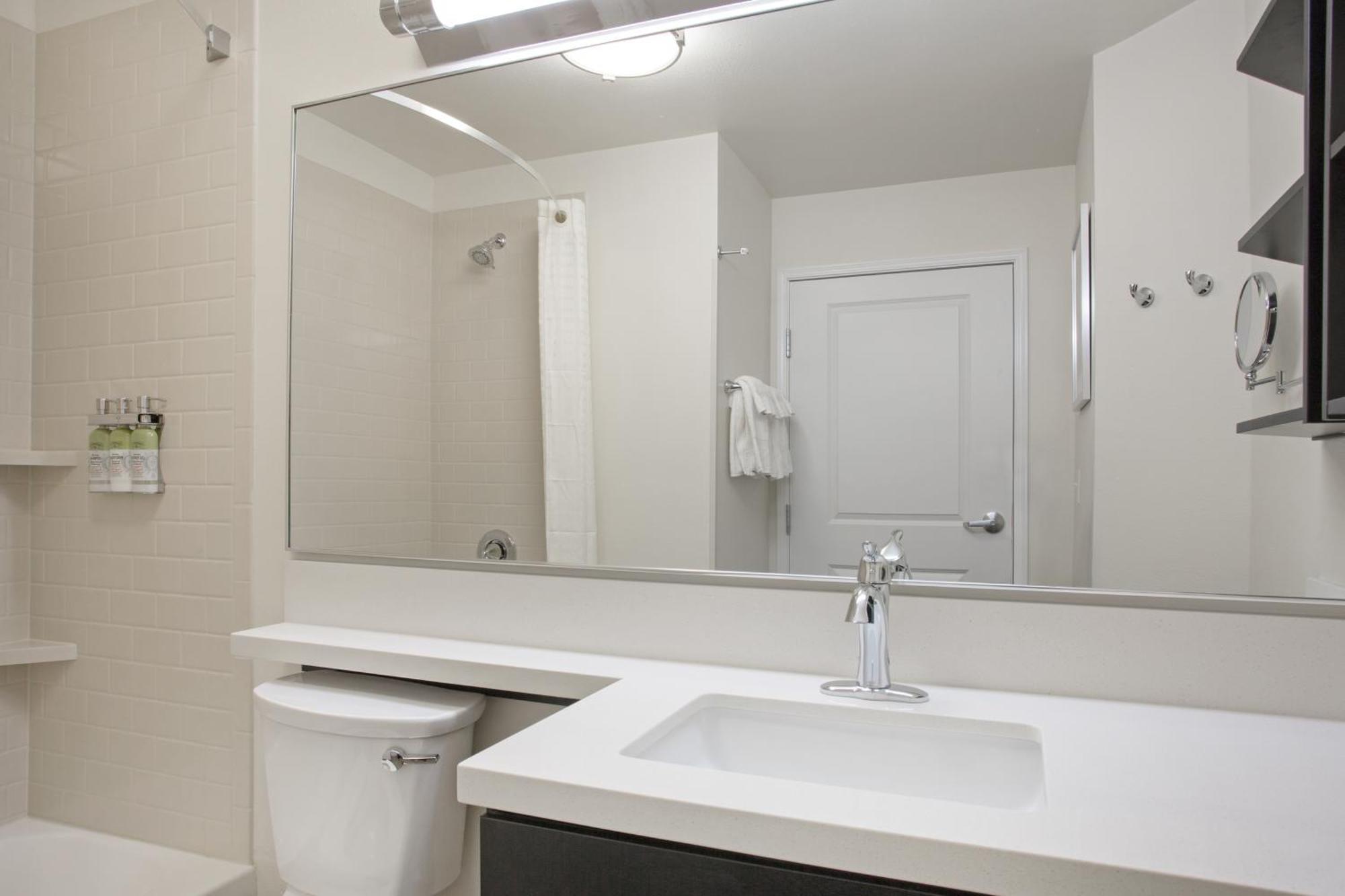 Candlewood Suites Pueblo By Ihg Экстерьер фото